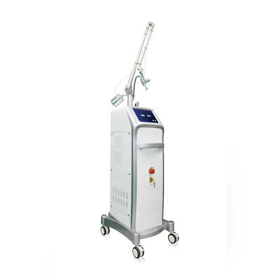 10600nm Medical CE Co2 Fractional Laser Machine สำหรับคลินิกซาลอน